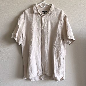 🌻3/$25 Alfani polo shirt